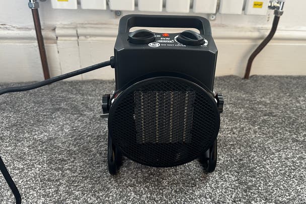 indybest best portable heaters review Draper 2kW electric space heater